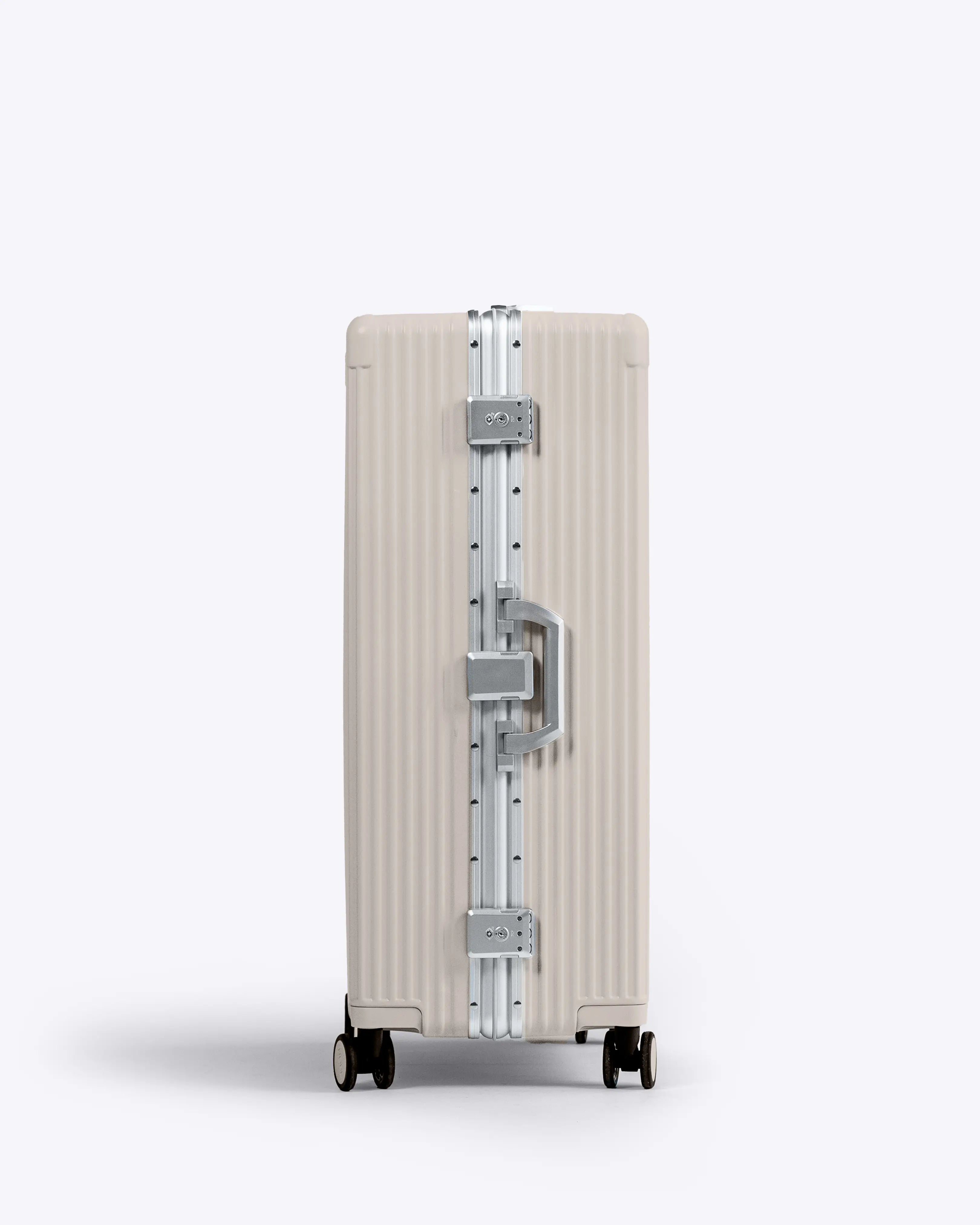 Check-In: All-In-One 28" (Pre-Order)