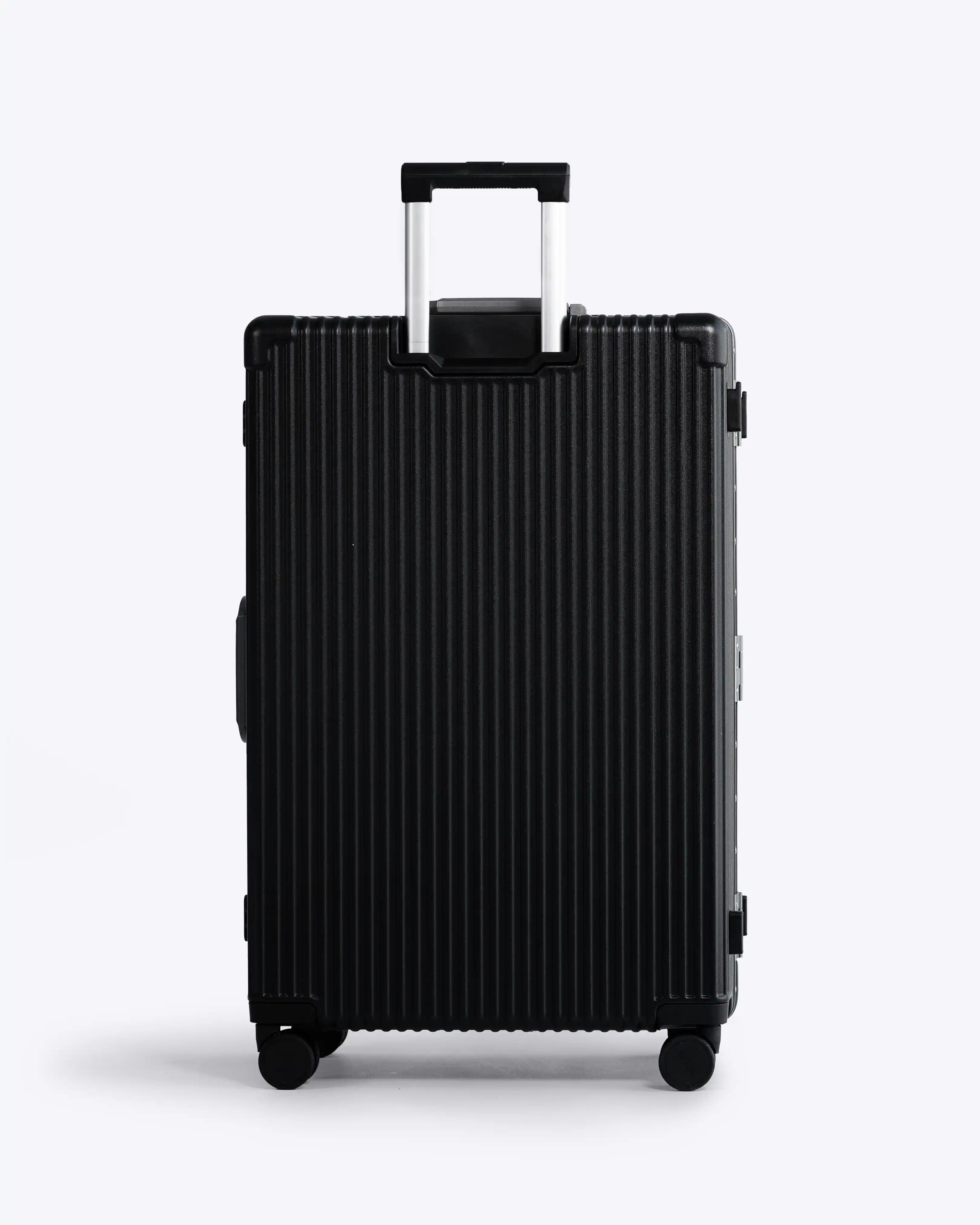 Check-In: All-In-One 28" (Pre-Order)