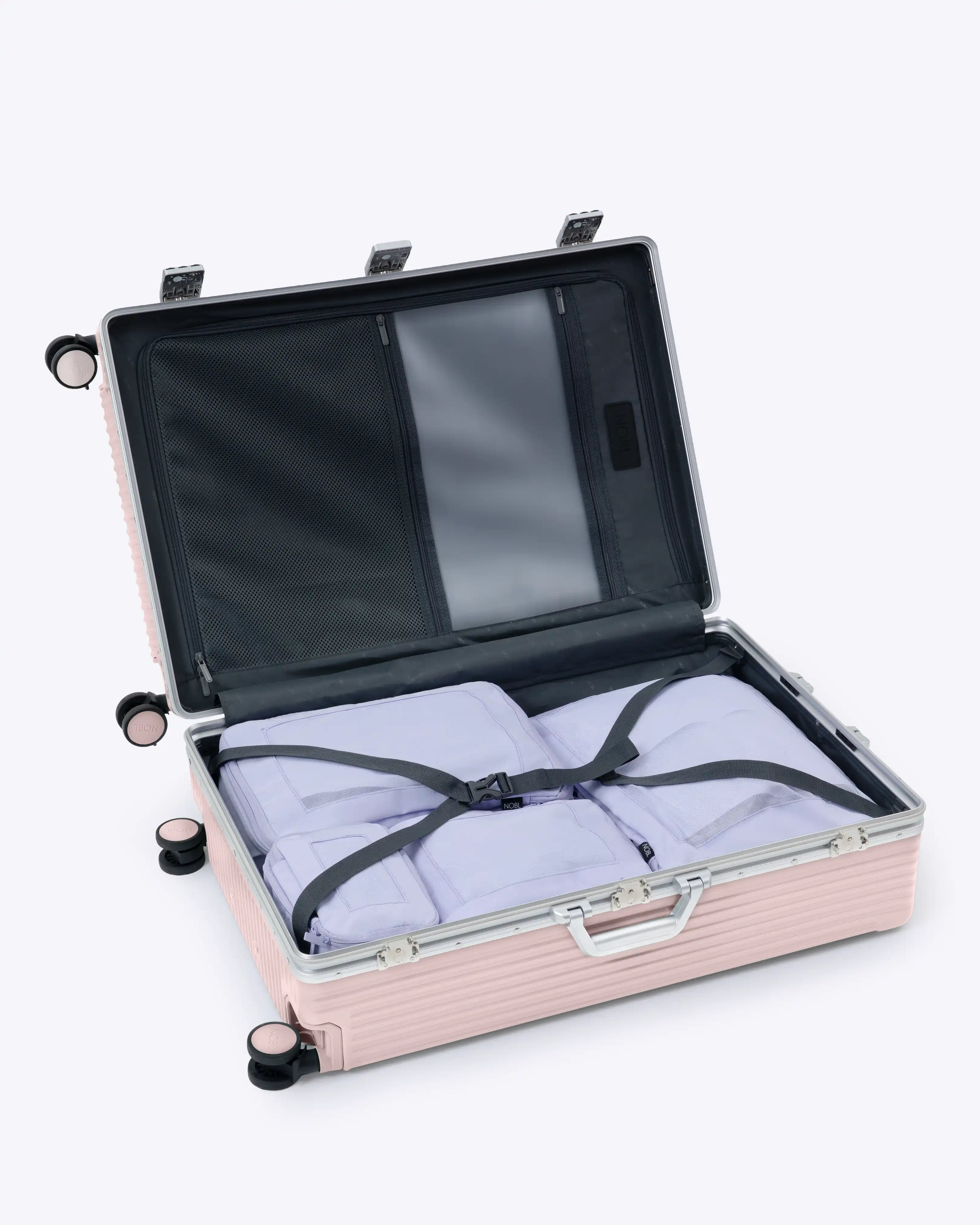 Check-In: All-In-One 28"