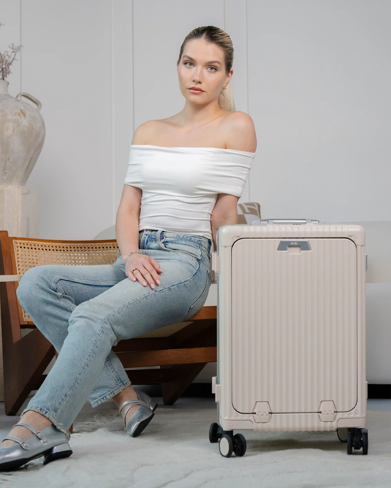 Carry-On: All-in-One 19"