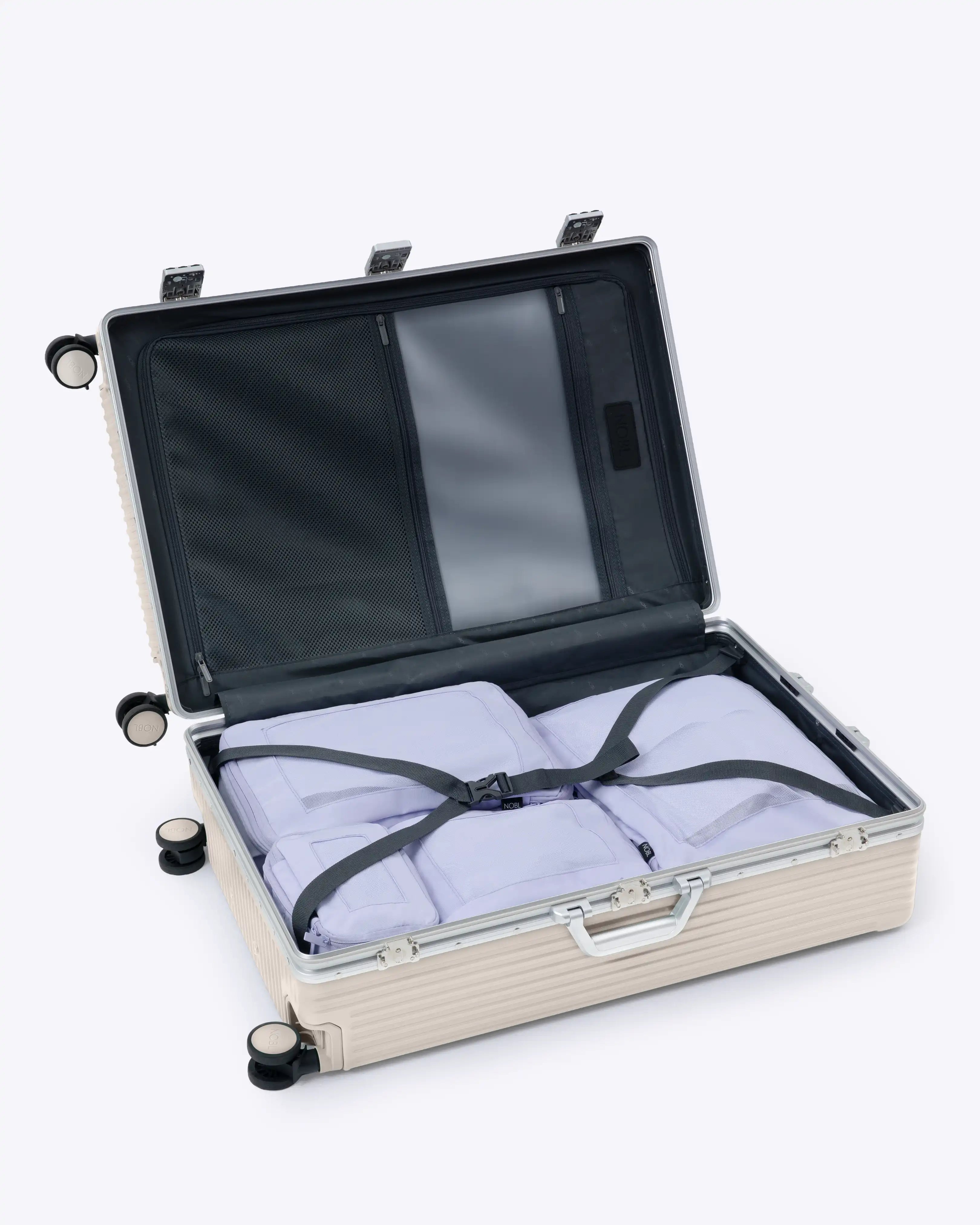 Check-In: All-In-One 28"