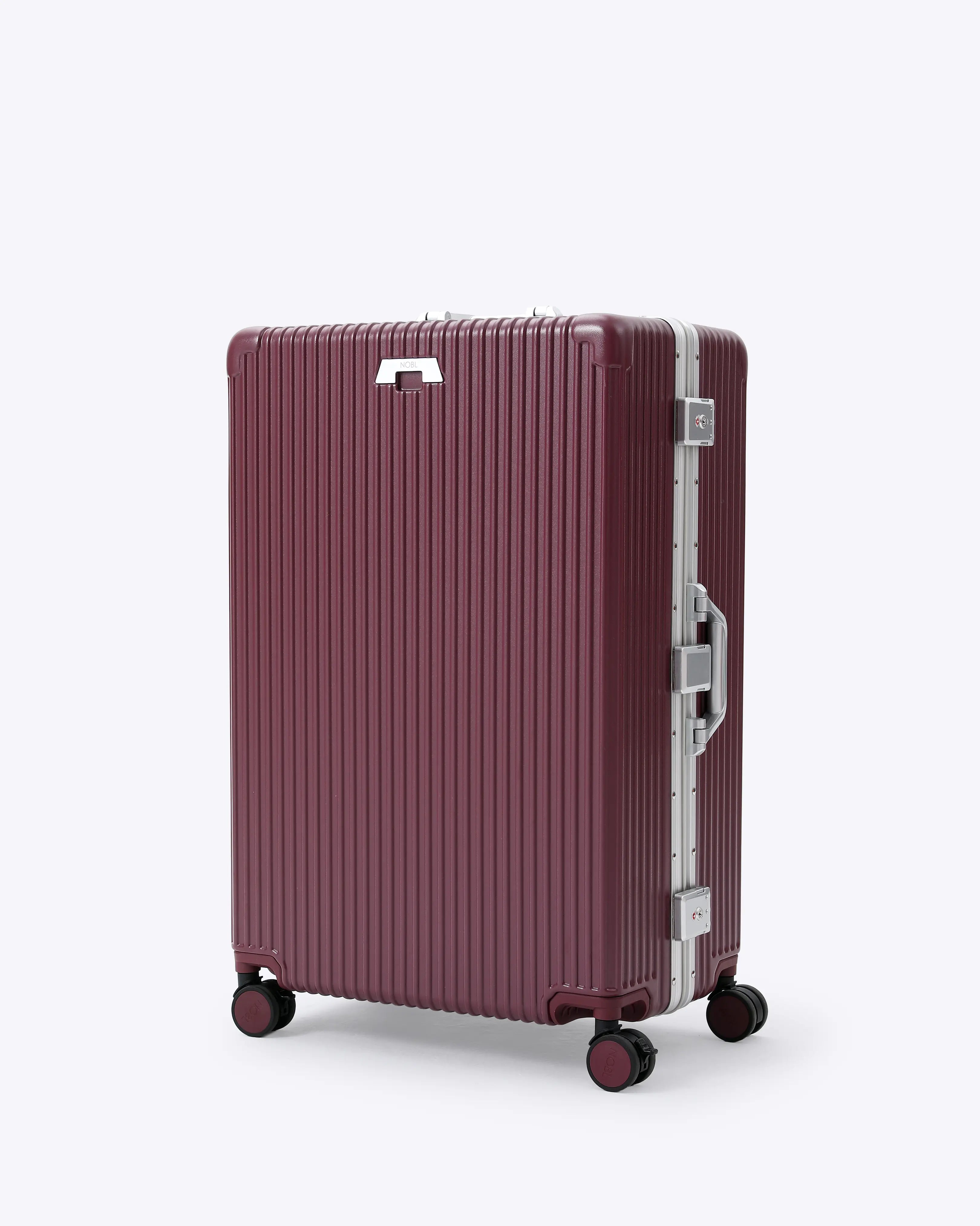 Check-In: All-In-One 28"