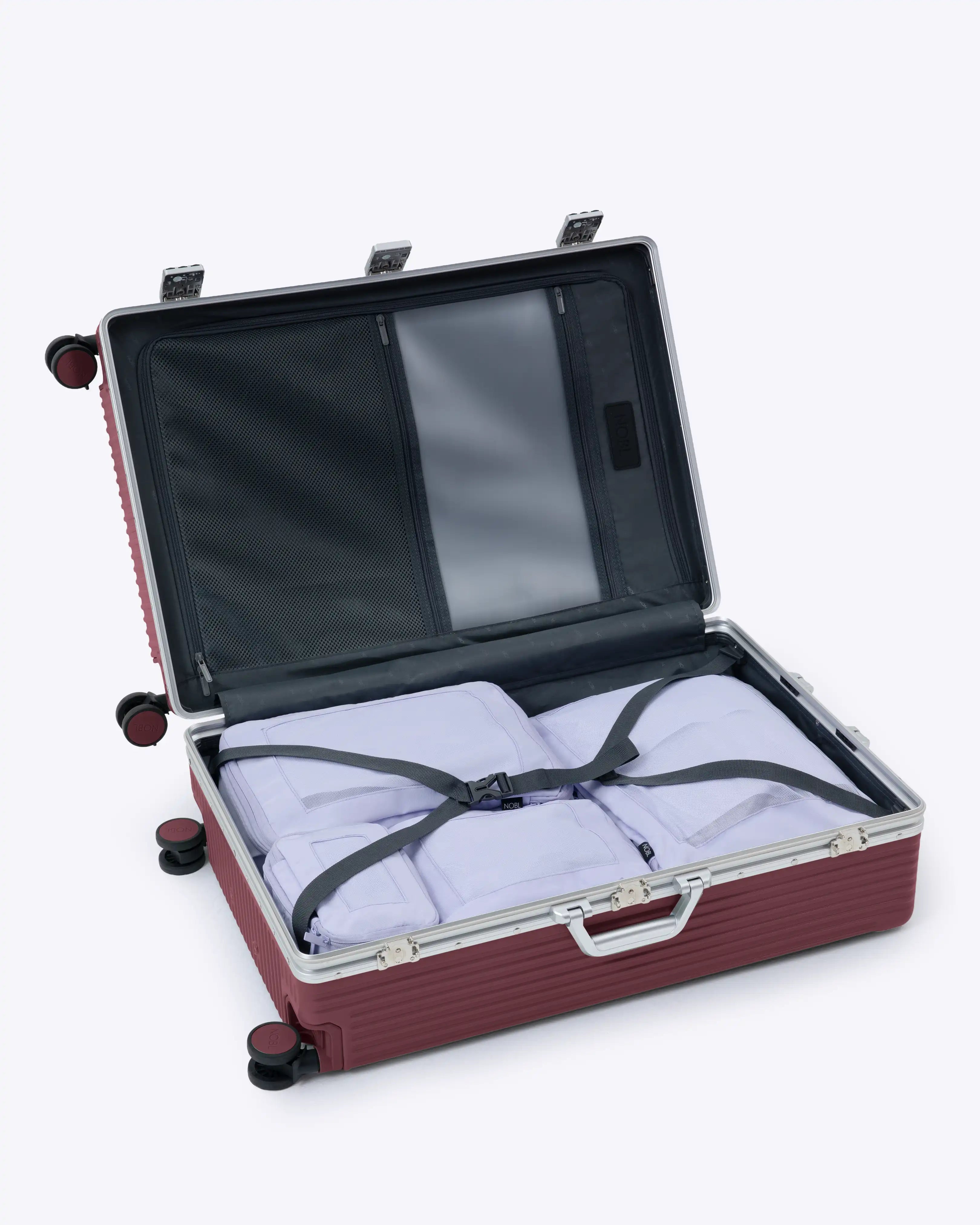 Check-In: All-In-One 28"