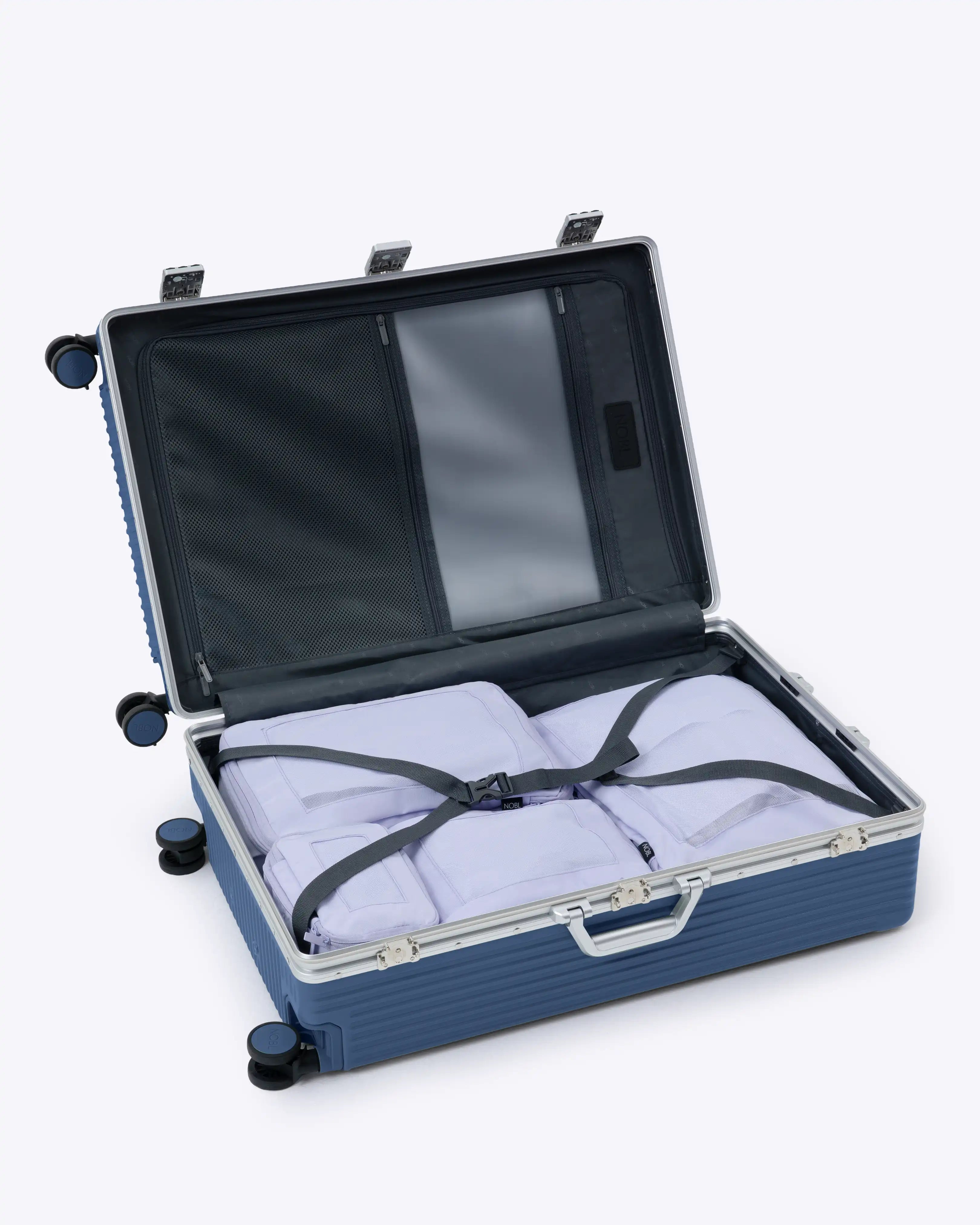 Check-In: All-In-One 28"