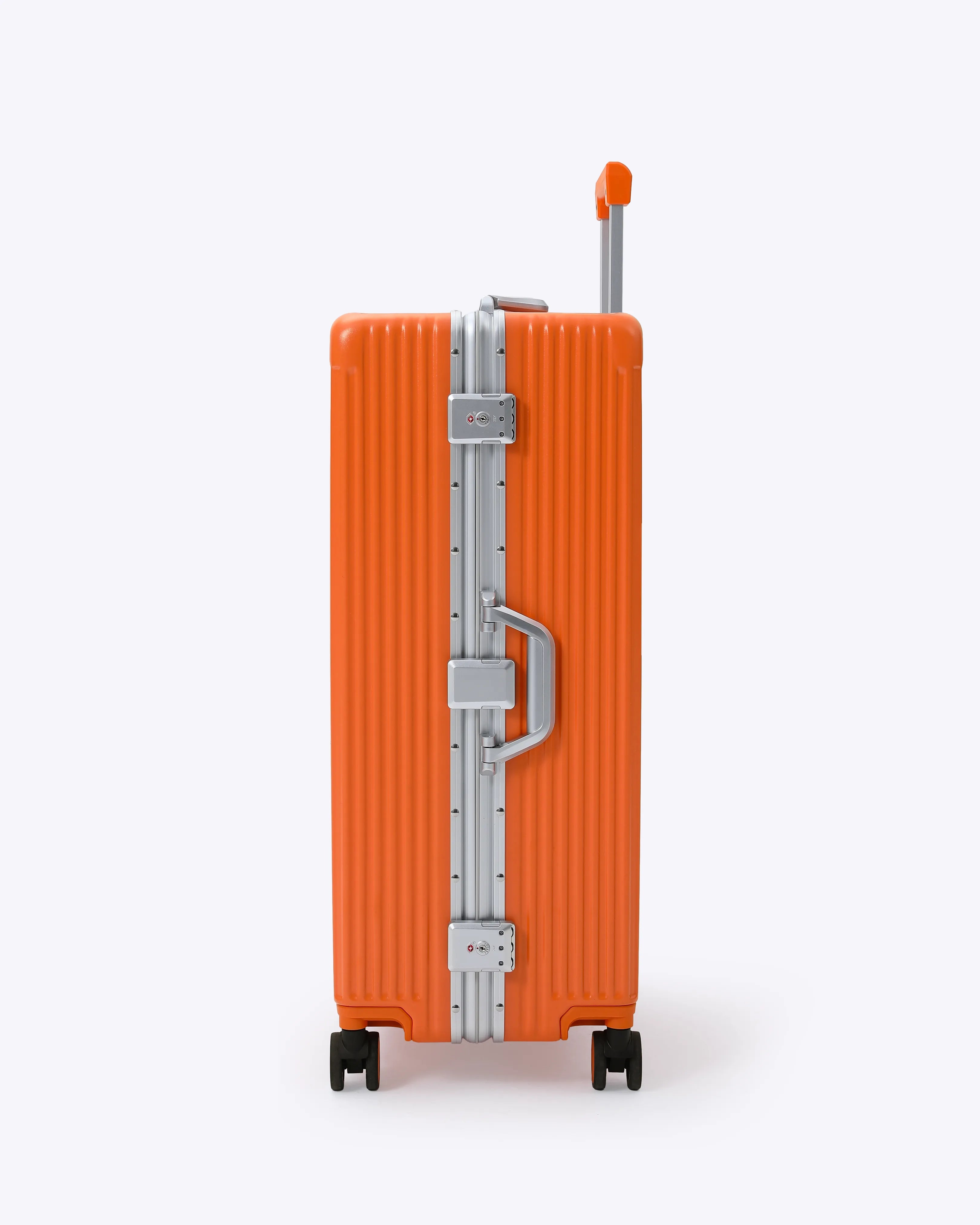 Check-In: All-In-One 28" (Pre-Order)