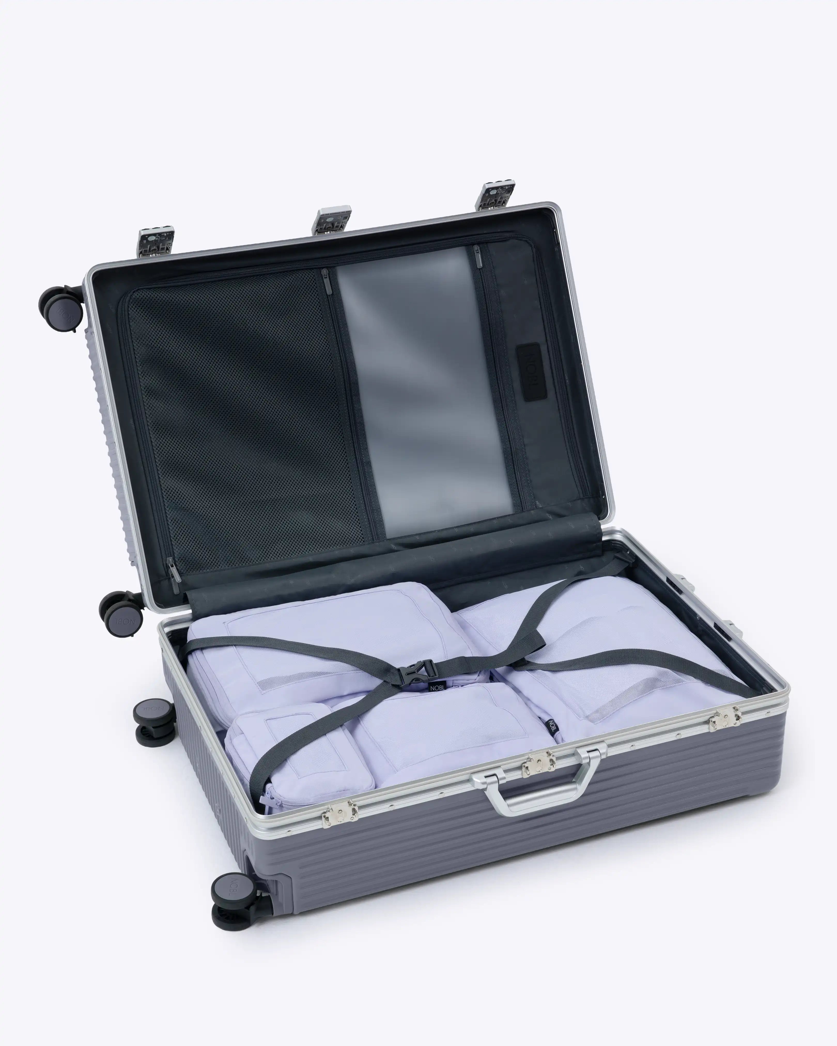 Check-In: All-In-One 28"