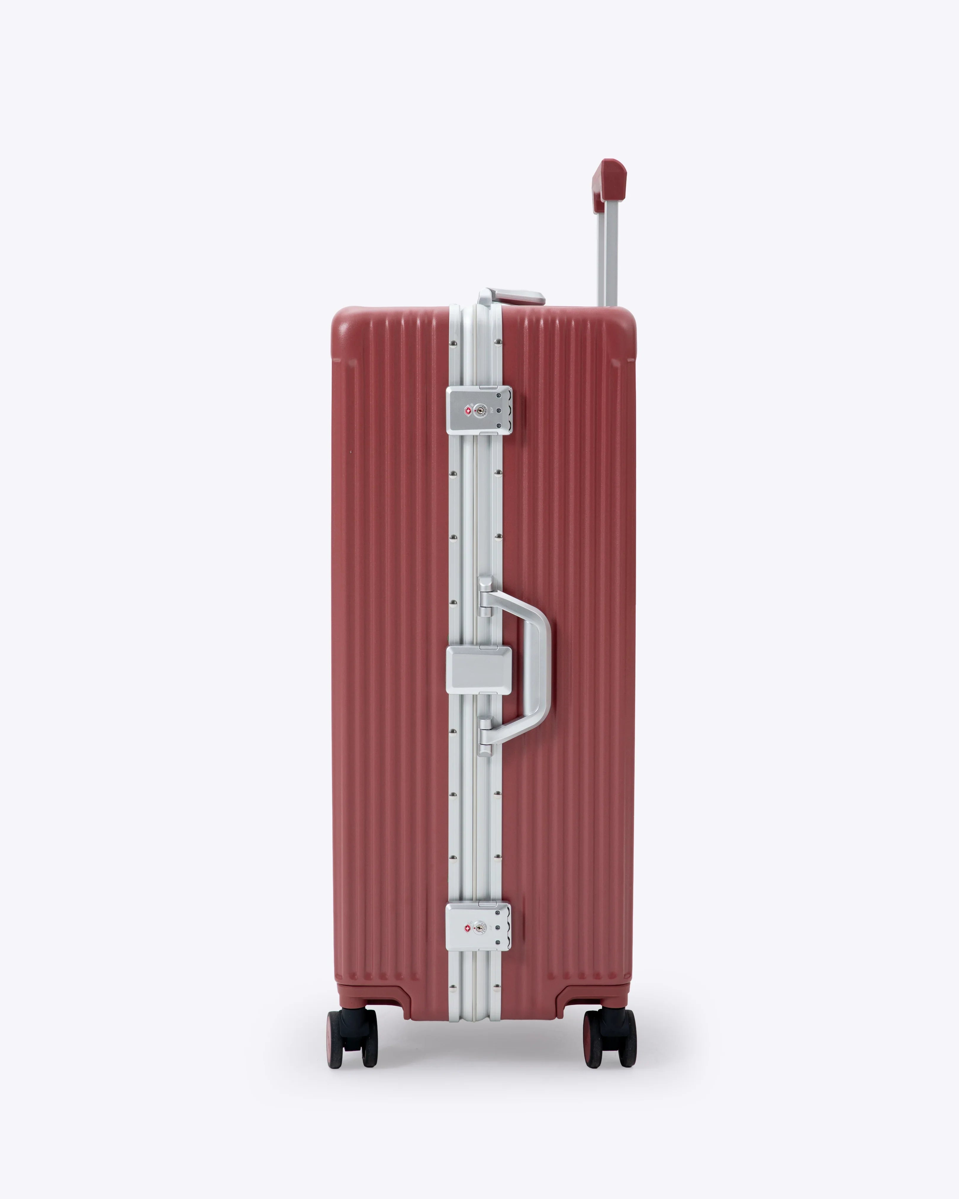 Check-In: All-In-One 28" (Pre-Order)