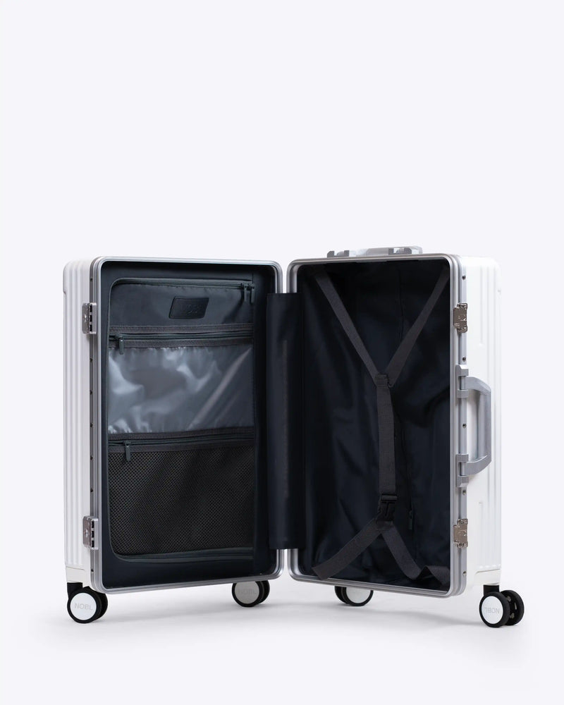 Carry-On: All-in-One 19"