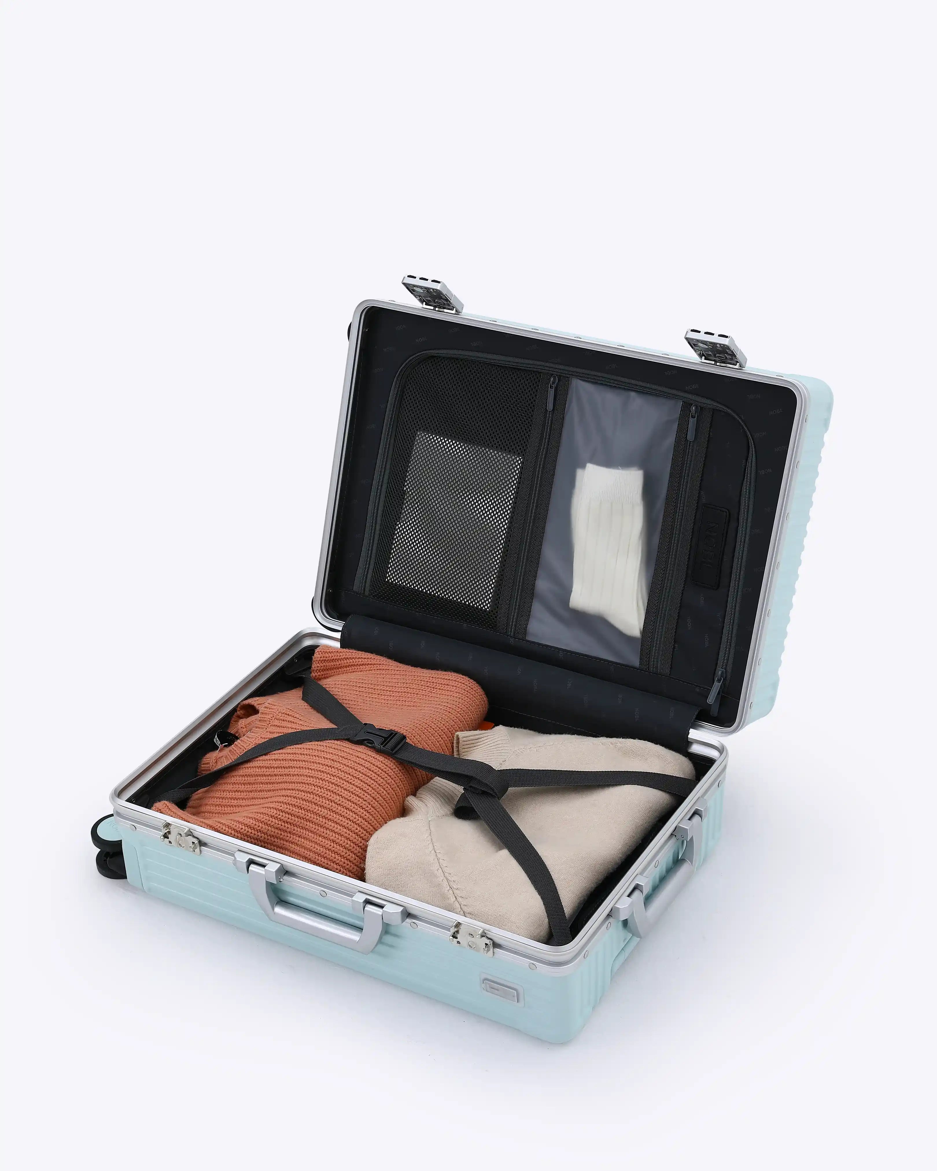 Carry-On: All-In-One Classic