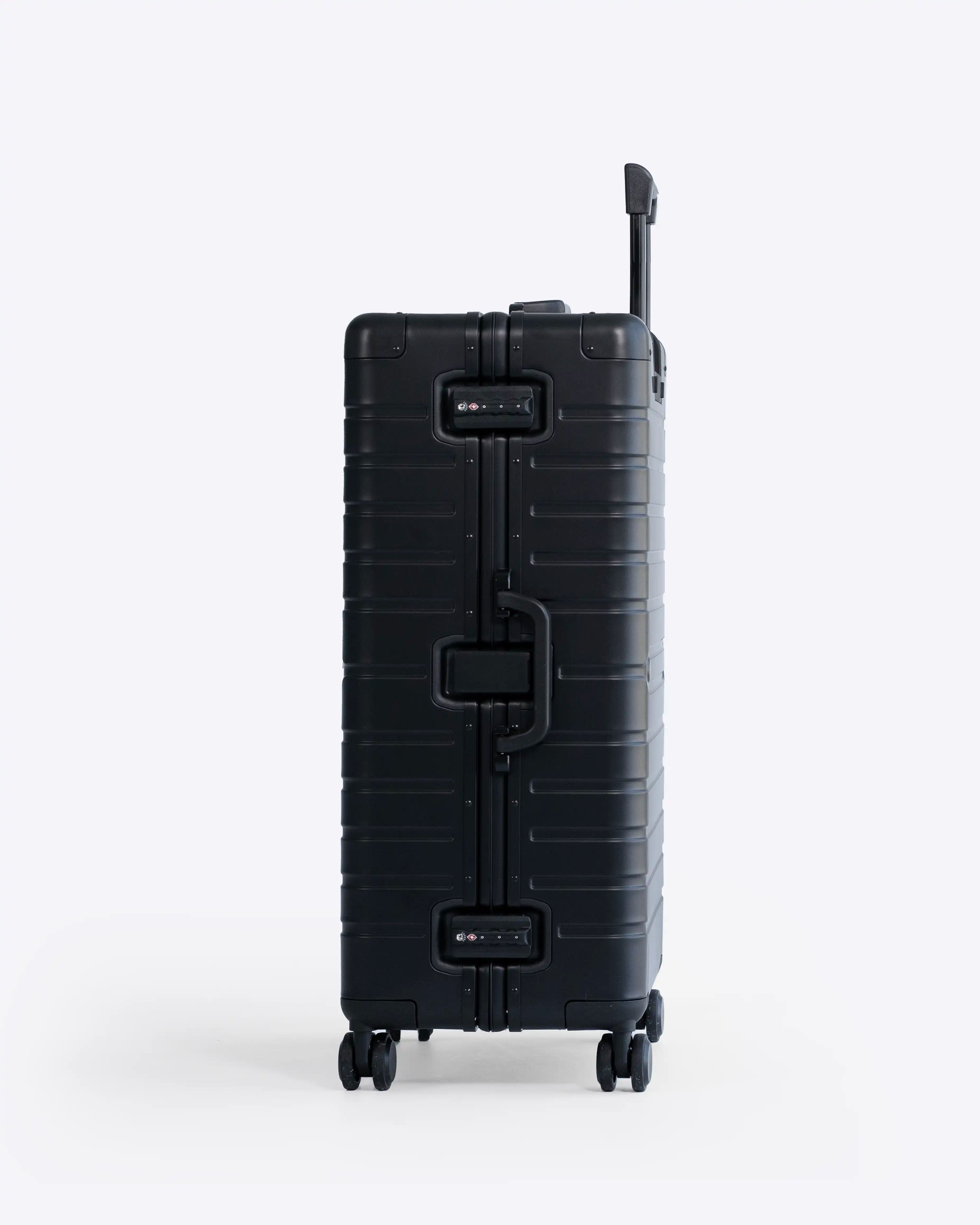 Check-in: Aluminum 28"