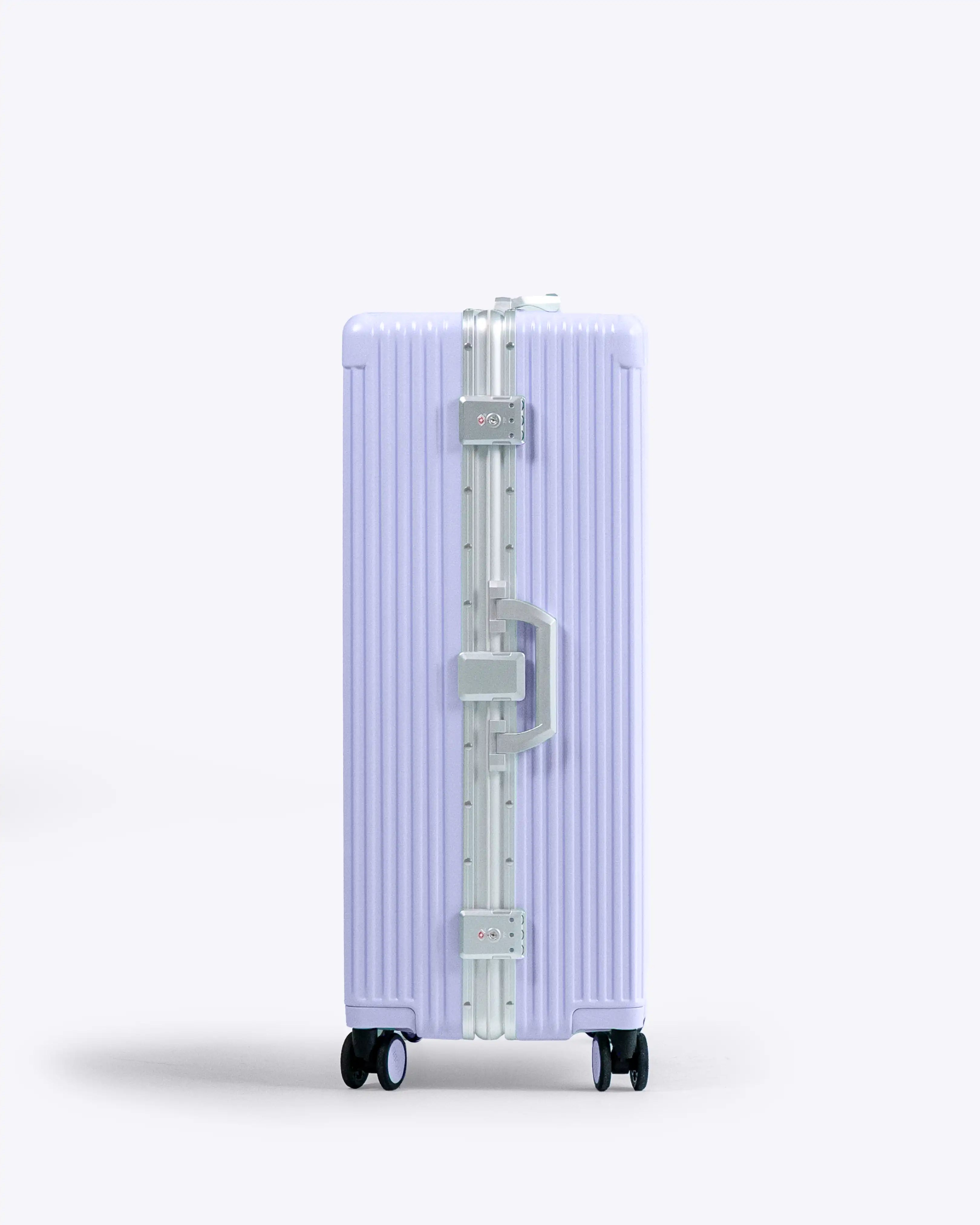 Check-In: All-In-One 28" (Pre-Order)