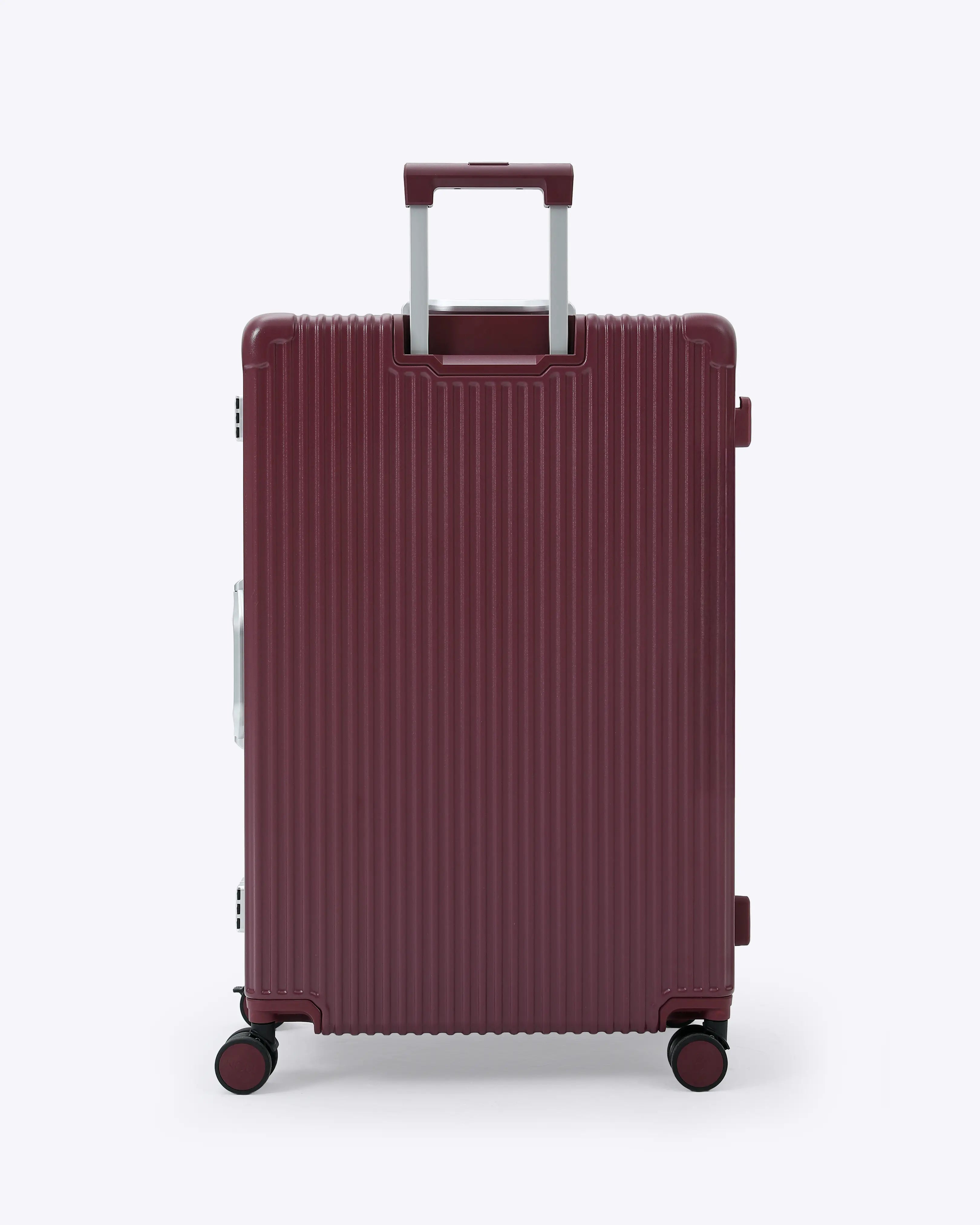 Check-In: All-In-One 28" (Pre-Order)