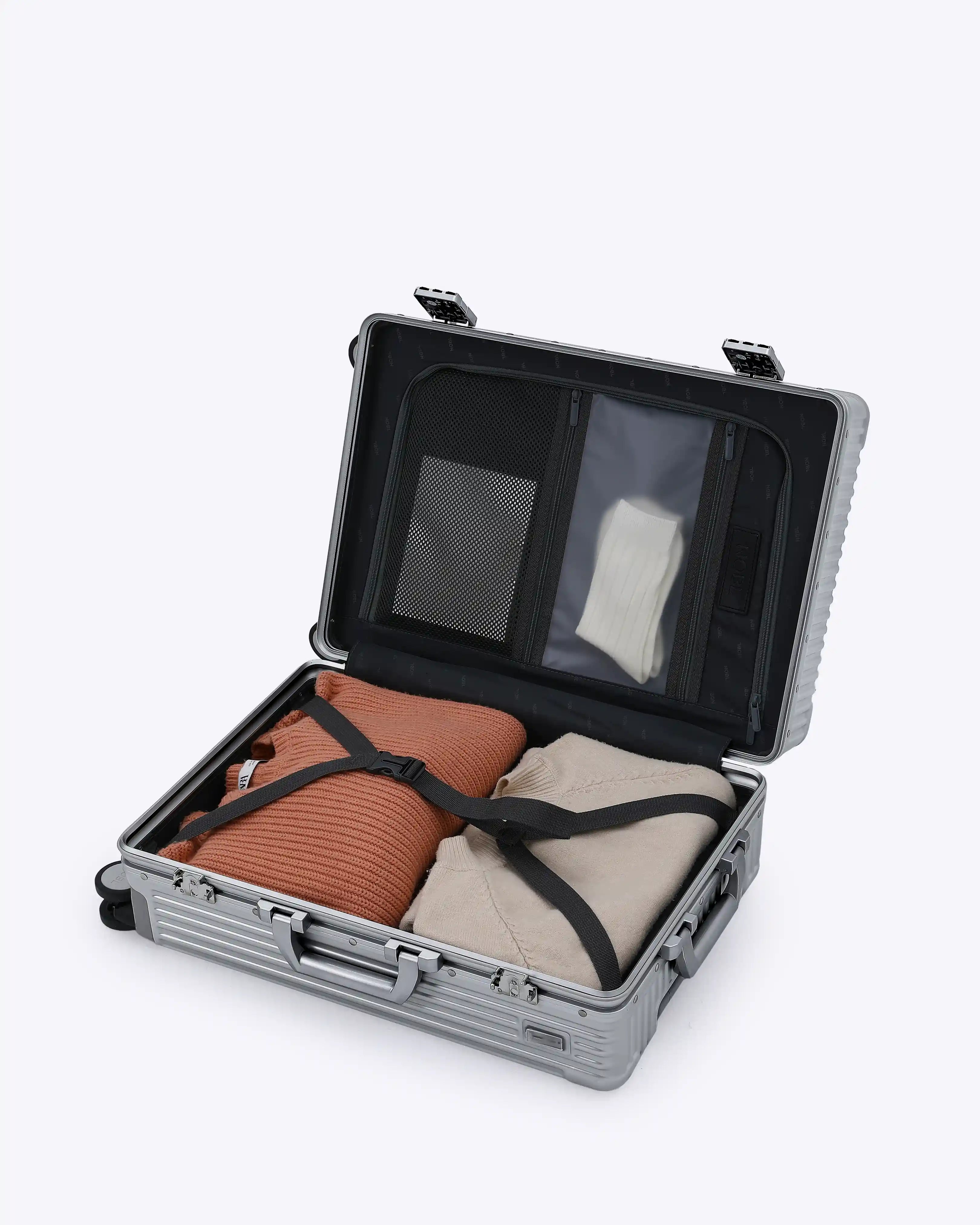 Carry-On: All-In-One Classic