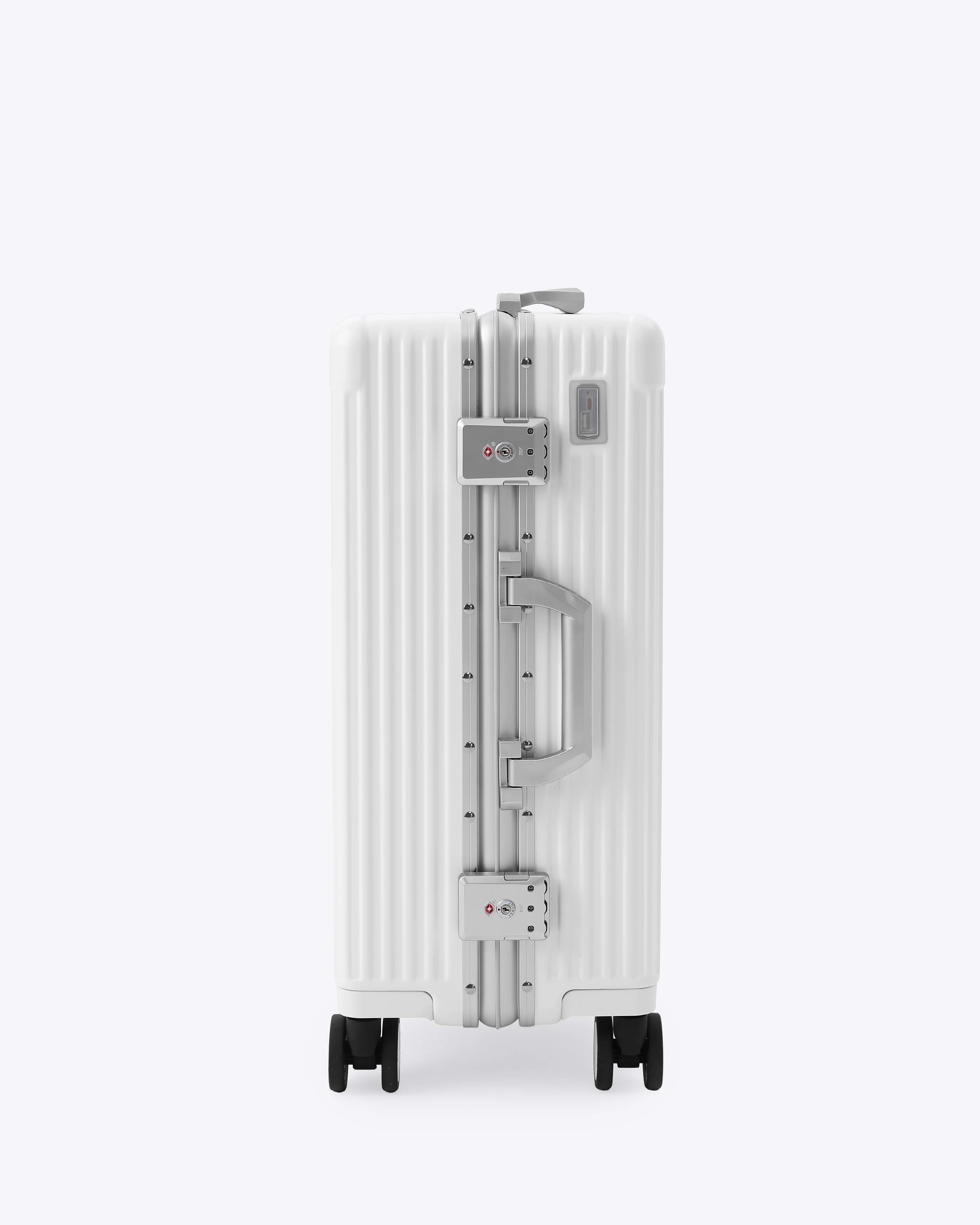 Carry-On: All-In-One Classic